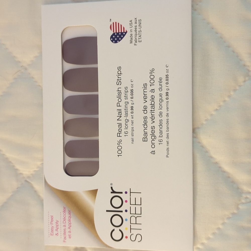 Color Street nail polish strips